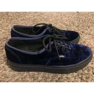 Vans Navy Blue Velvet Platform Sneakers Sz 7